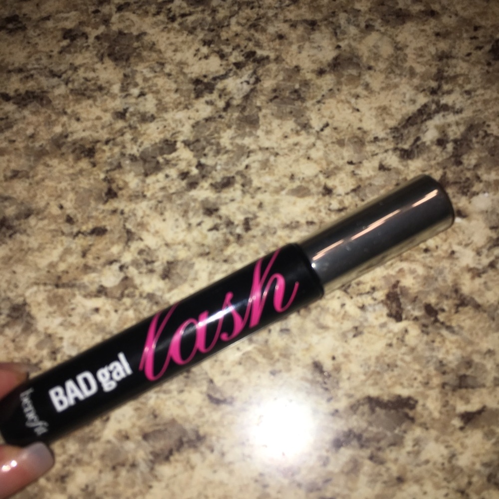 Benefit BAD gal mascara